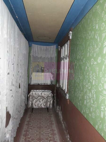 Branesti / IF - casa batraneasca din caramida cu teren de vanzare